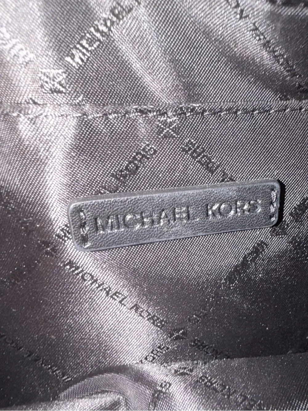 Michael Kors Black Pebbled Leather Crossbody with Logo Strap#110
